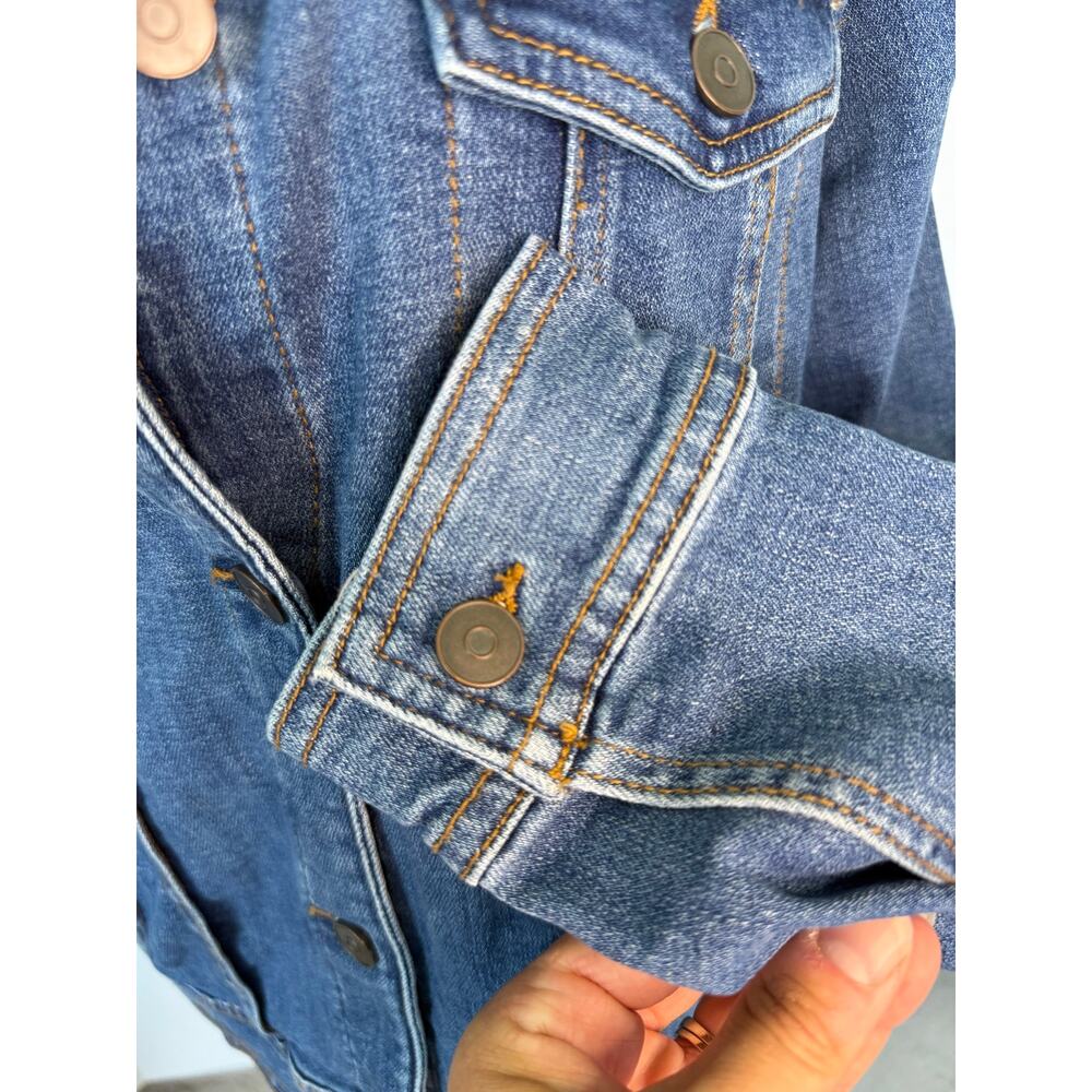 1901 Denim Jacket Women’s XL Blue Medium Wash Stretch Trucker Button Front - Picture 5 of 7
